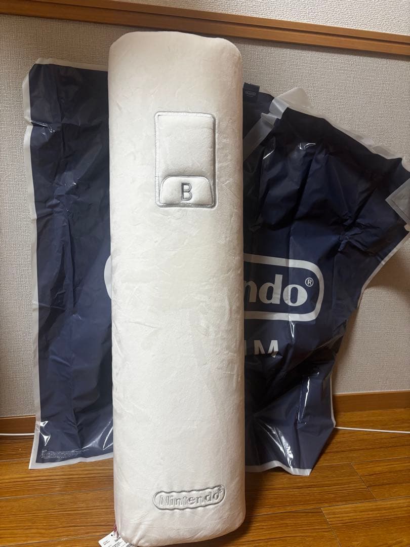 ニンテンドーミュージアム　Wiiリモコン　クッション