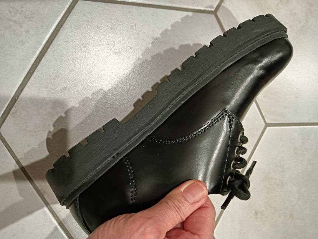 りんごです。ビルケン クレイヴァル39ナロー