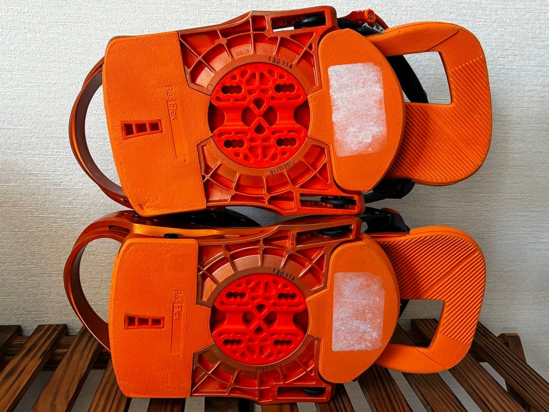 BURTONバインディング【カーテルCARTEL（メンズMサイズ）】オレンジ×黒