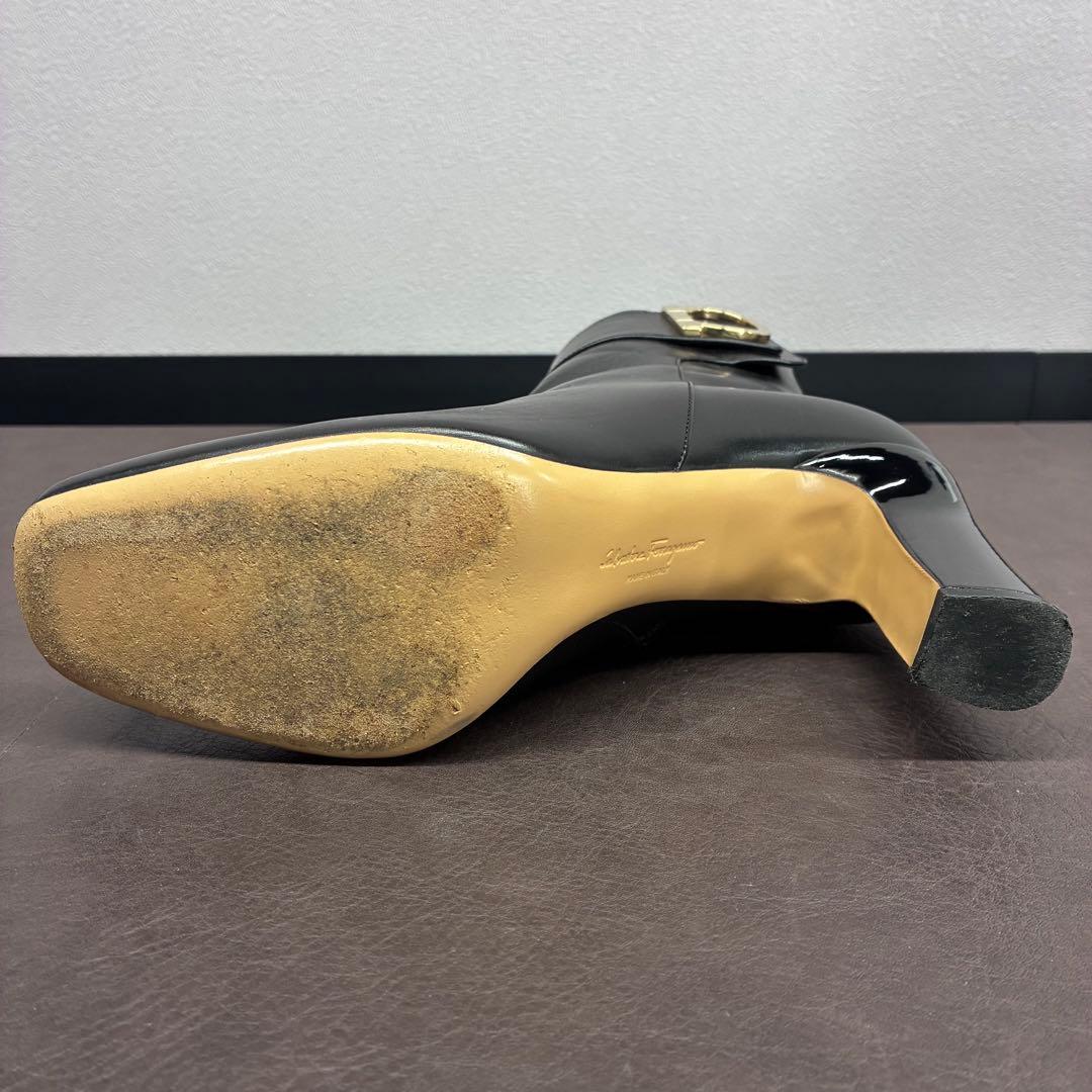 【鑑定済み】サルヴァトーレ・フェラガモ ガンチーニ ショートブーツ