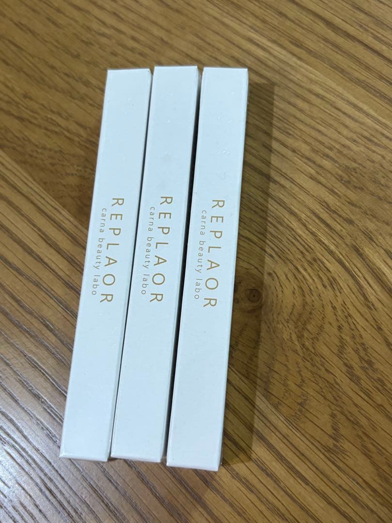 REPLAOR リプラオールリップケア３本とおまけ付き