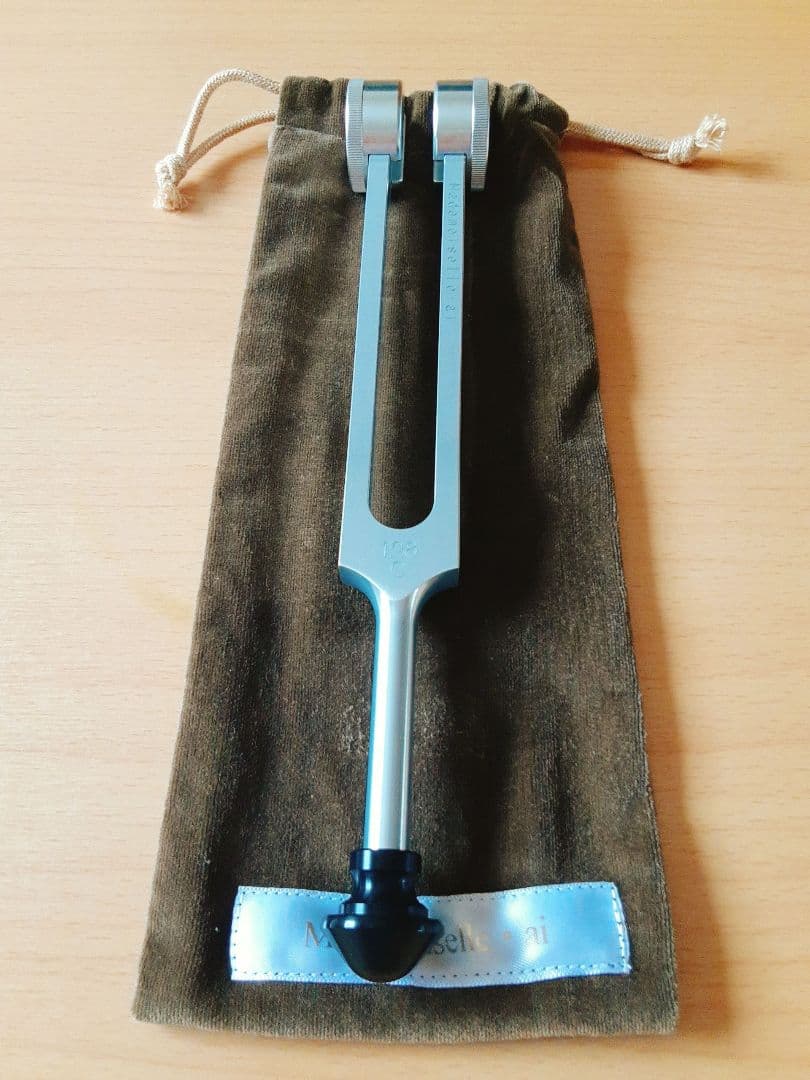 【美品】128Hz アースチューナー マドモアゼル・愛 巾着付