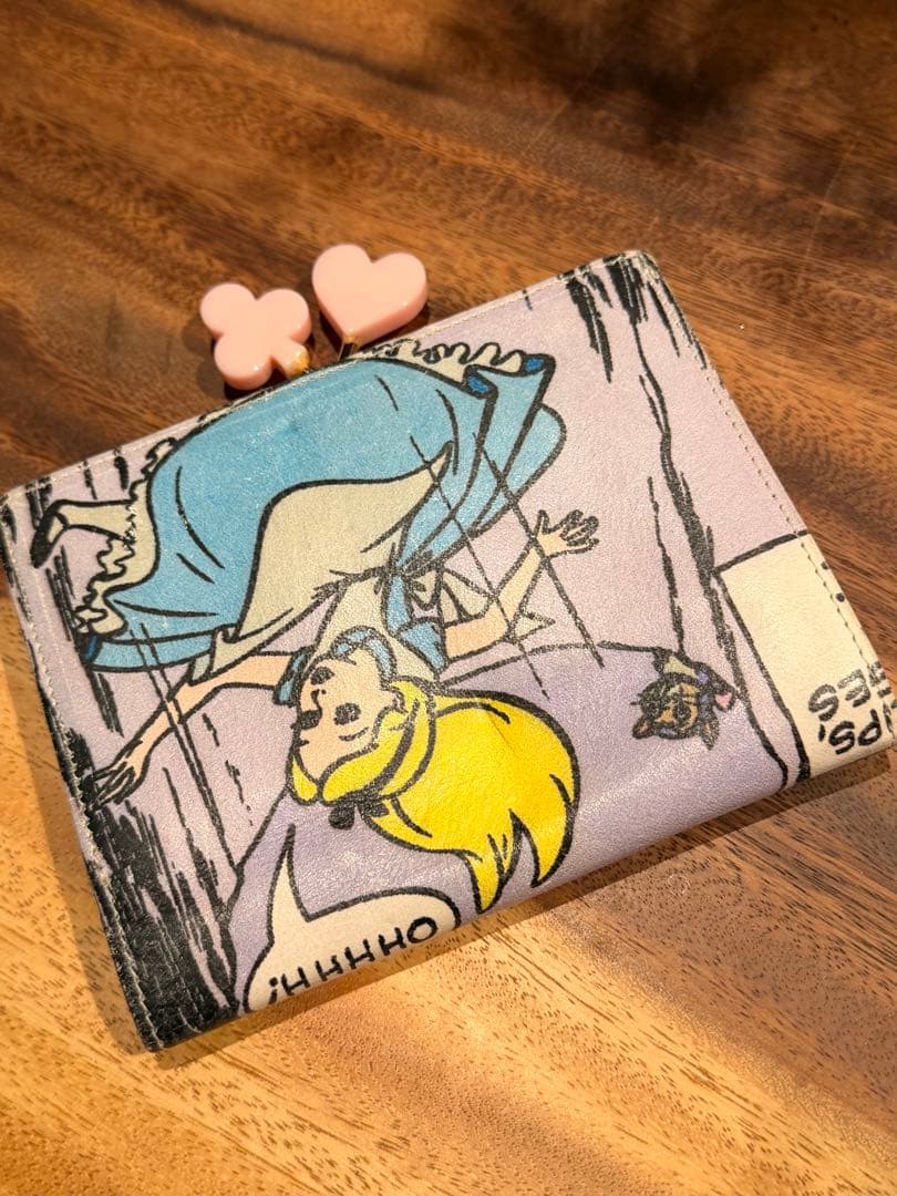 ディズニー 不思議の国のアリス ウォレット