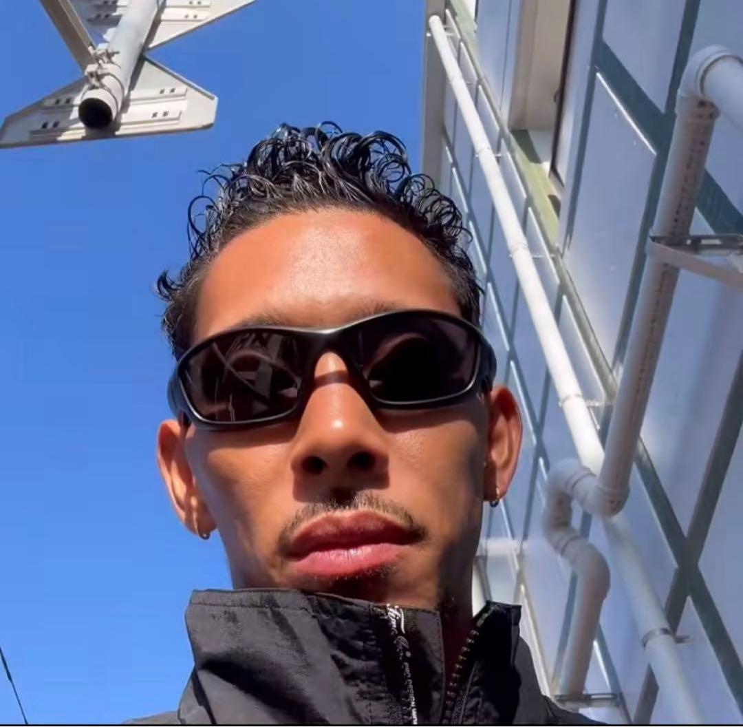 Oakley straight jacket サングラス io着用 オークリー