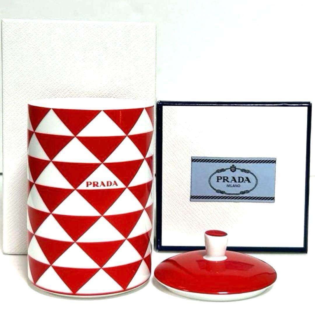 未使用 PRADA プラダ レッド キャンドルホルダー アロマキャンドル 蓋付