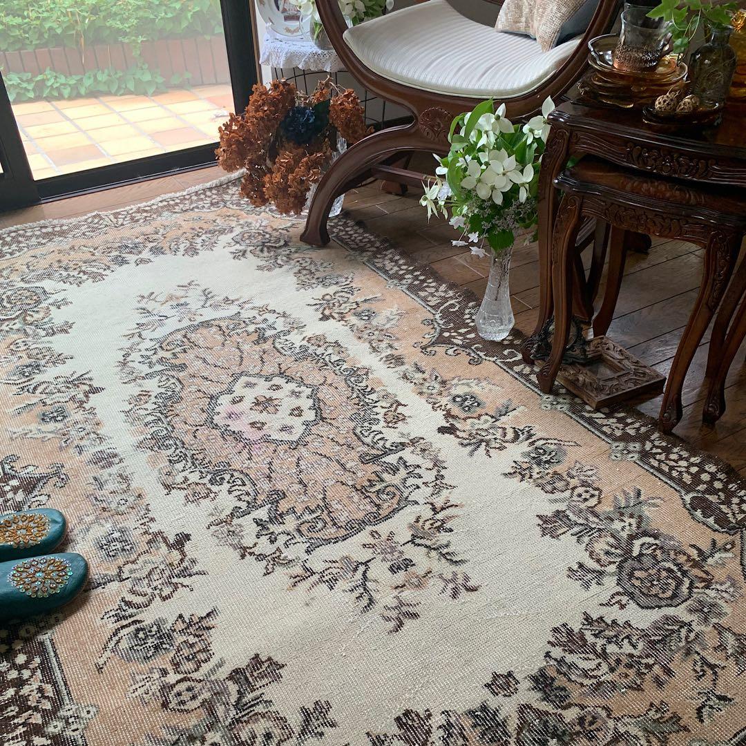 超バーゲン価格！ボタニカル208×120 ペールオレンジ　トルコヴィンテージラグ