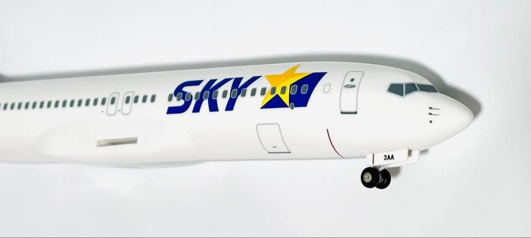 クロスウイング 1/130 B737-800 スカイマーク