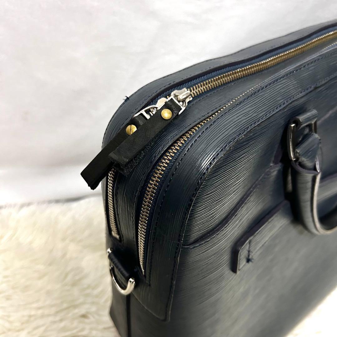 pelle morbida キャピターノ　ブリーフケース　ショルダー　ネイビー