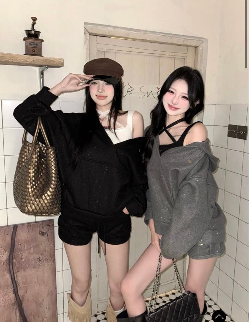 トップス andwang Cross lace tanktop black