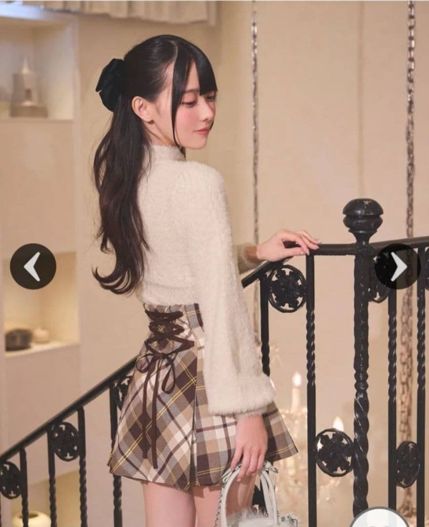 新品紙タグ付き　ミシェルマカロン　フレアチェックスカート　フリーサイズ　ベージュ