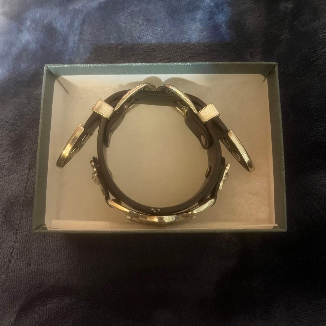 TOGA レザー バングル