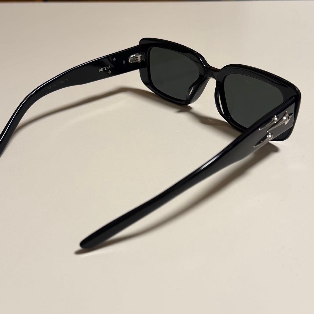 GENTLE MONSTER サングラス　Antena01