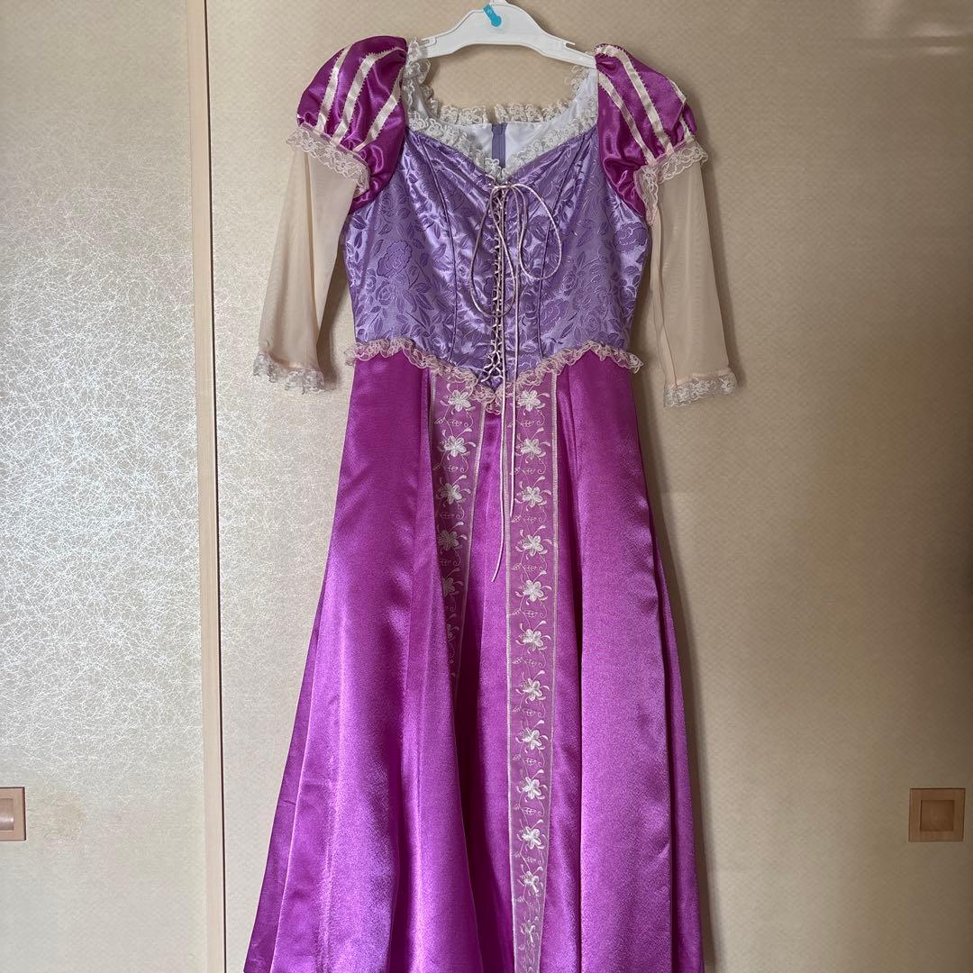 Disneyラプンツェルドレス 紫 140cm