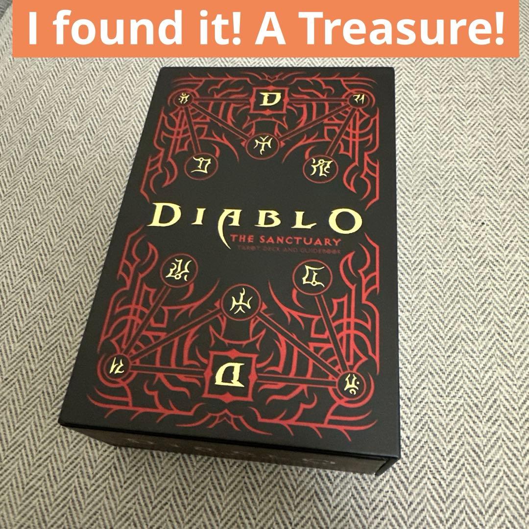 洋書 Diablo: The Sanctuary Tarot Deck