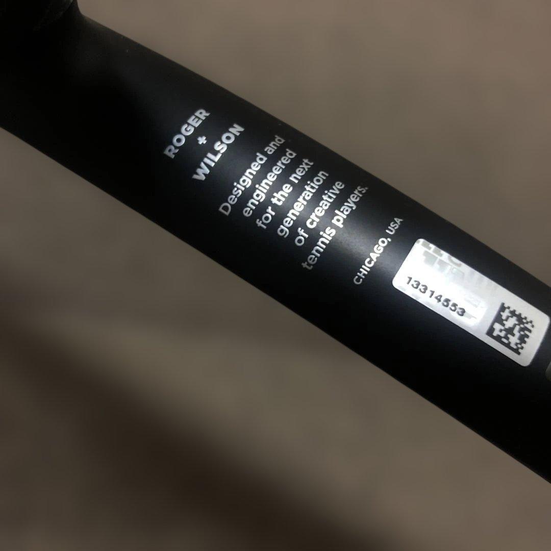 ウィルソン　Wilson RF01 ロジャーフェデラーモデル