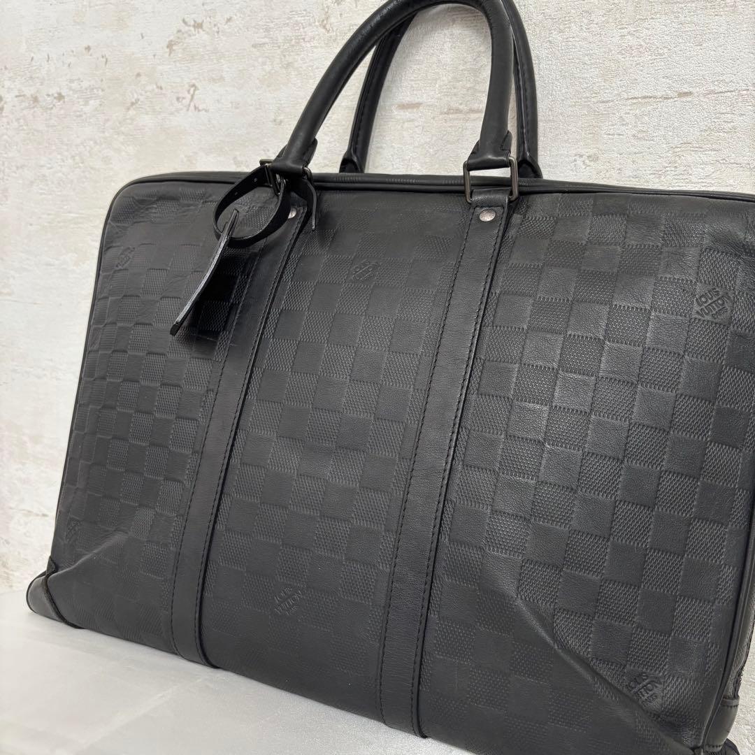 ルイヴィトン ダミエアンフィニ ポルトドキュマン　ヴォワヤージュ ブラック