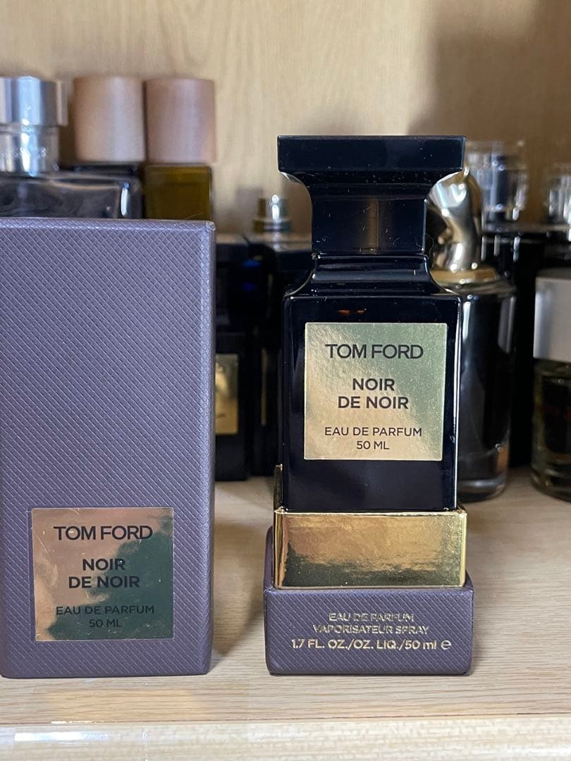 TOM FORD ノワール デ ノワール オーデパルファン 50ml