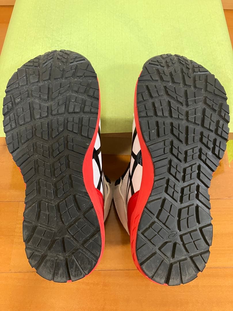 【中古美品】アシックス 安全靴 ウィンジョブ CP304 BOA 23.5