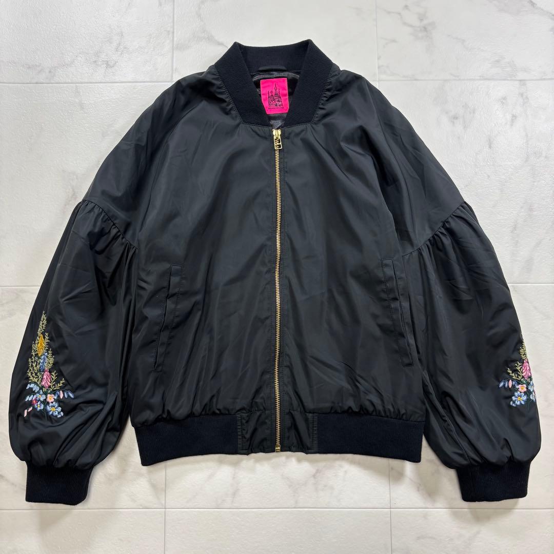 タマオワールド 刺繍ジャケット 猫柄 動物柄 MA-1 黒 ブラック