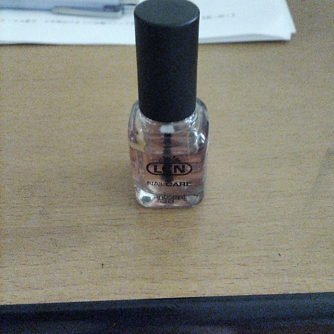 ドクター・ショール ベルベットスムーズ ネイルケア・オイル