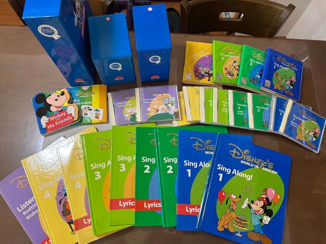 Disney's World of English CDセット