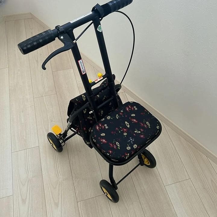 【美品】幸和製作所 シルバーカー プチカ SICP01