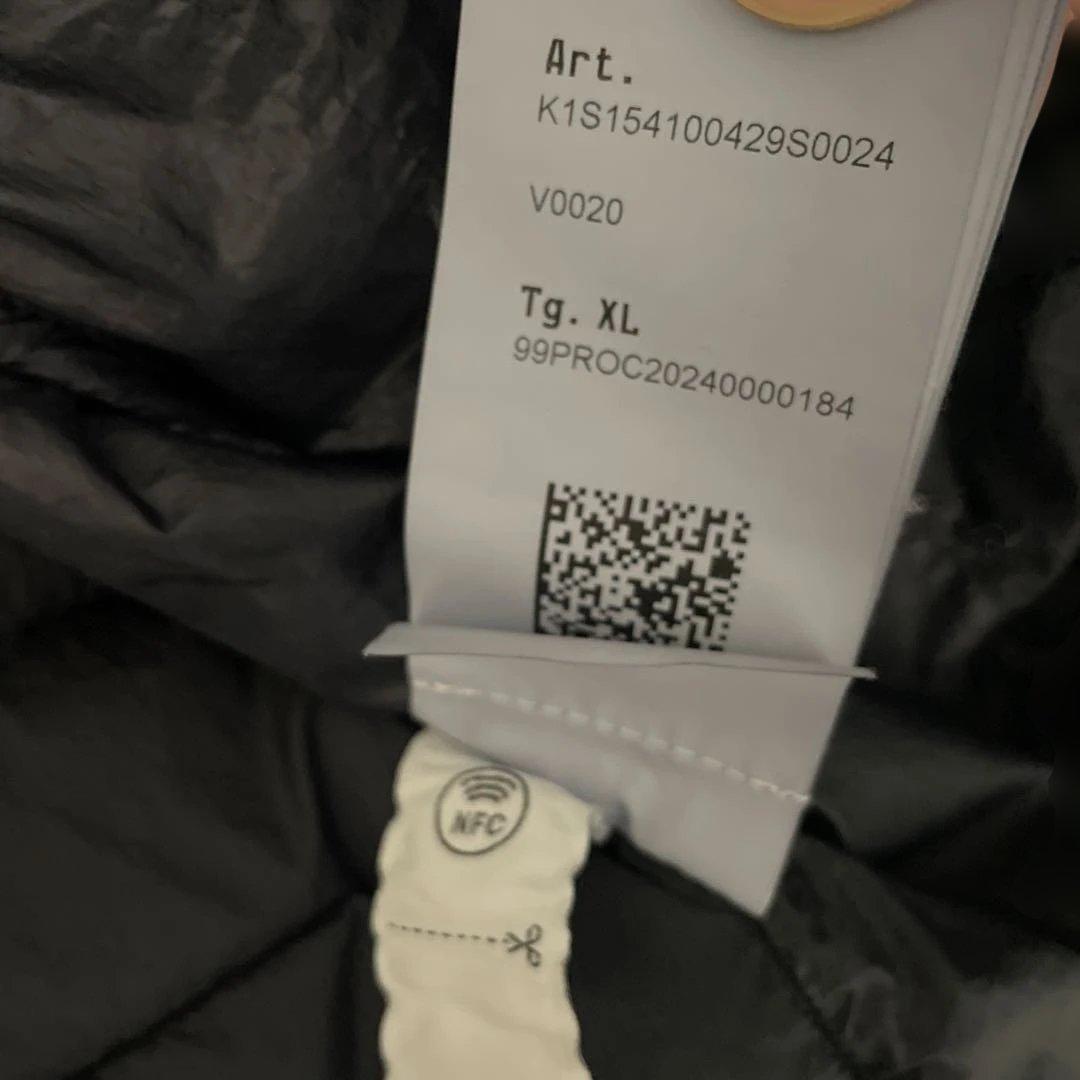 ばるす専用STONE  ストーンアイランド ダウンジャケットネイビー