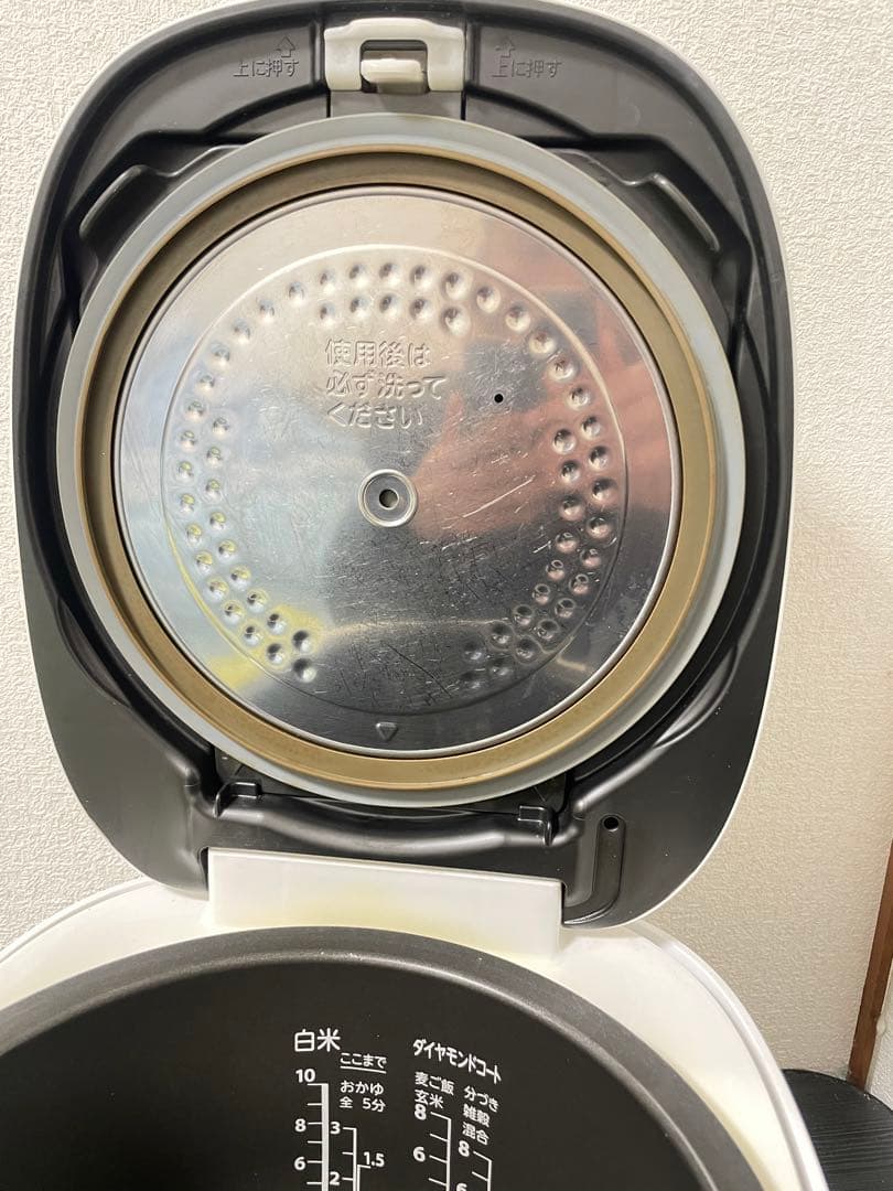 TOSHIBA 圧力IHジャー炊飯器 RC-10VRN(W)