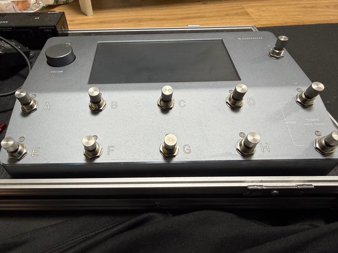 ギター Quad Cortex