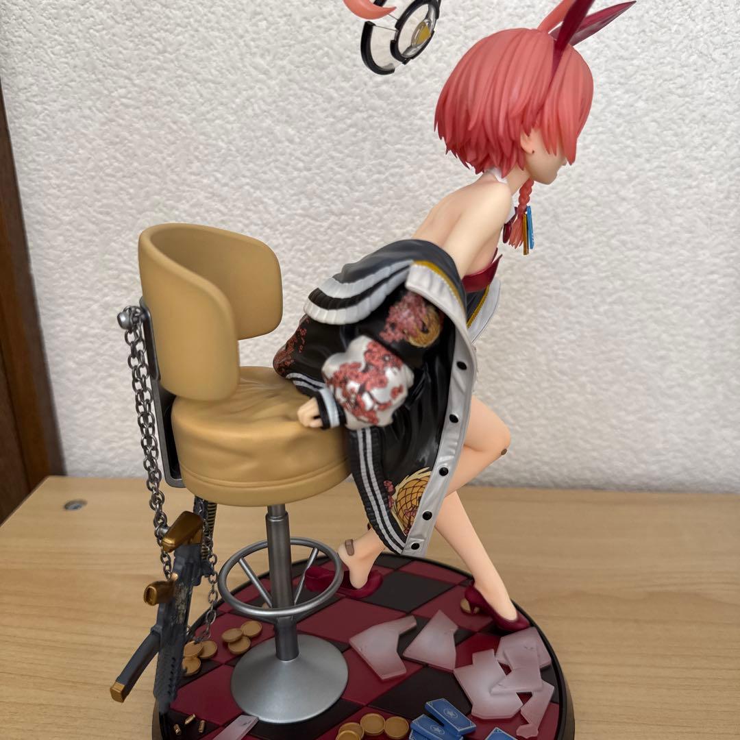 ブルアカ　Blue Archive 美甘ネル(バニーガール) 1/7 フィギュア