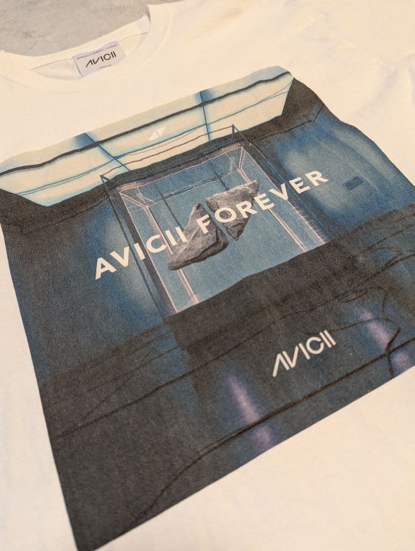 Avicii Forever Tシャツ XL