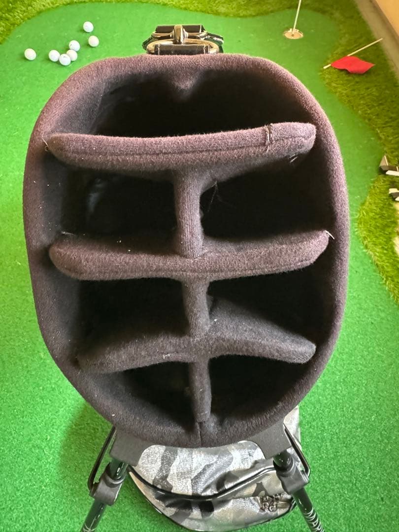 MARK & LONA 迷彩キャディバッグ　ブラック×シルバー