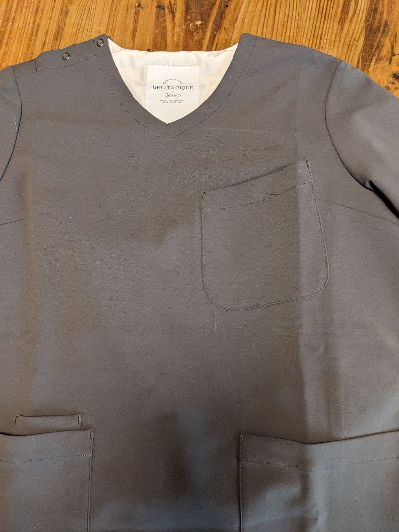 gelato piqueスクラブ上下LLサイズ