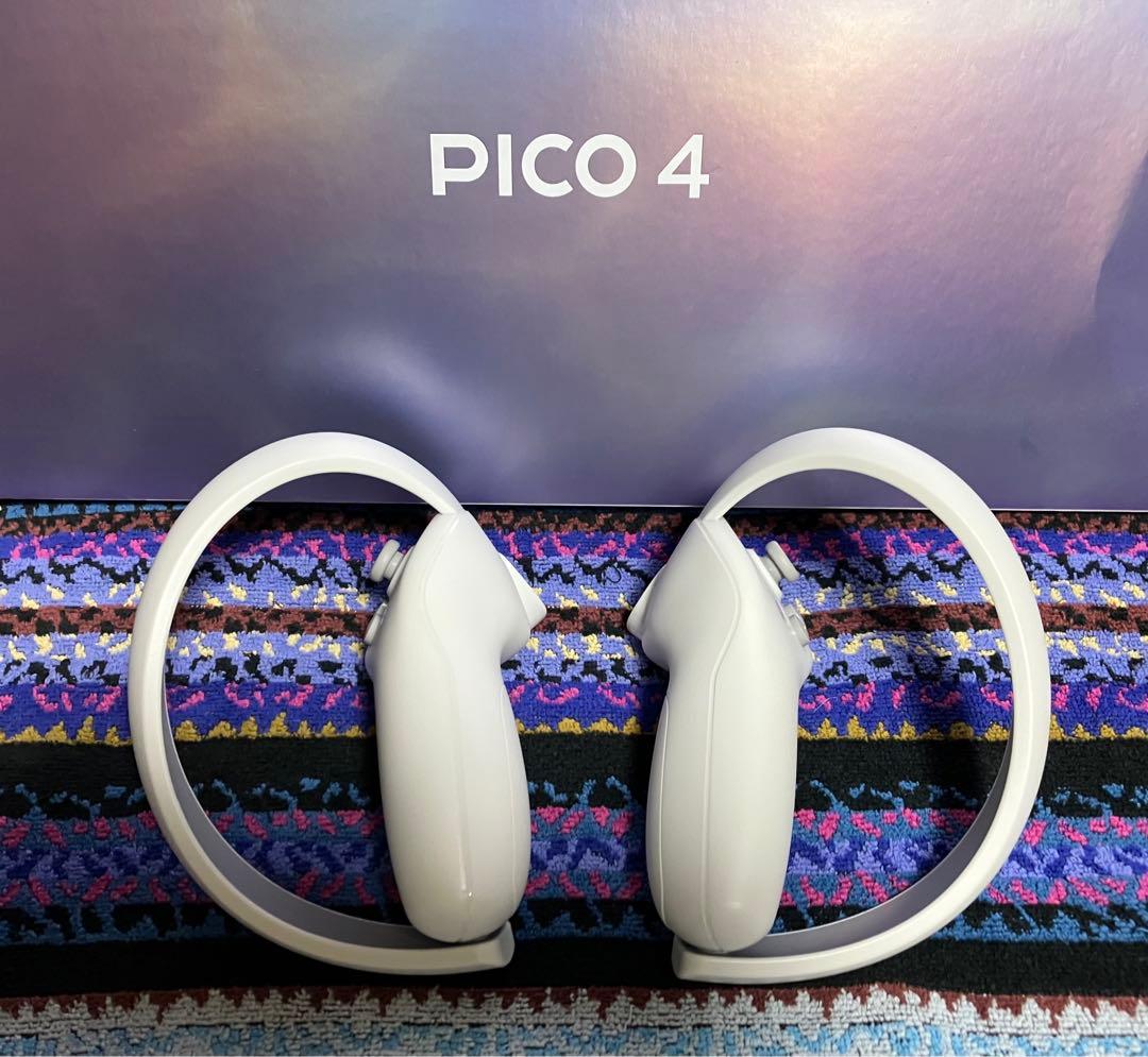 【 PICO4 128GB 】VRHMD　フルセット +社外アクセサリー数点