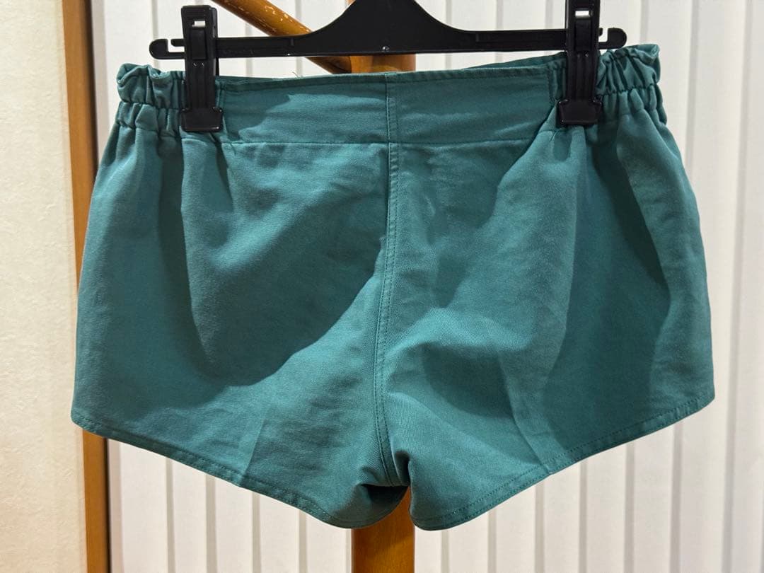 アディダス グリーン イングランド型ラグパン