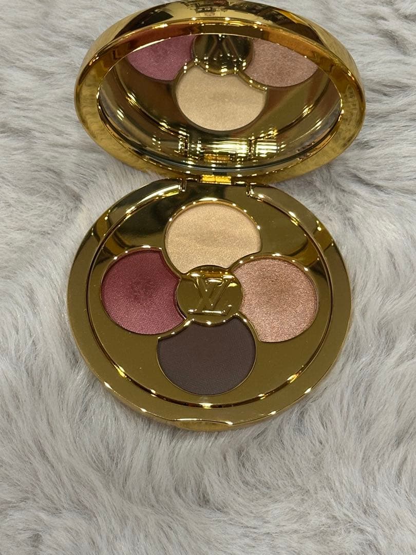 LV オンブル - アイシャドウパレット　896 ルイヴィトン