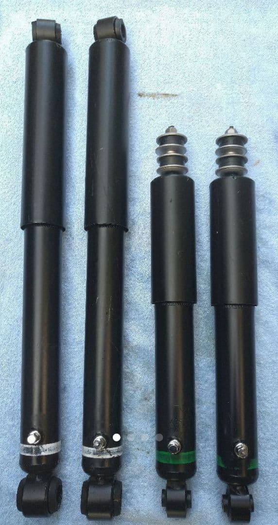 ハイエース200系 2WD 純正ショック ワンオフ加工 減衰力強化 美品