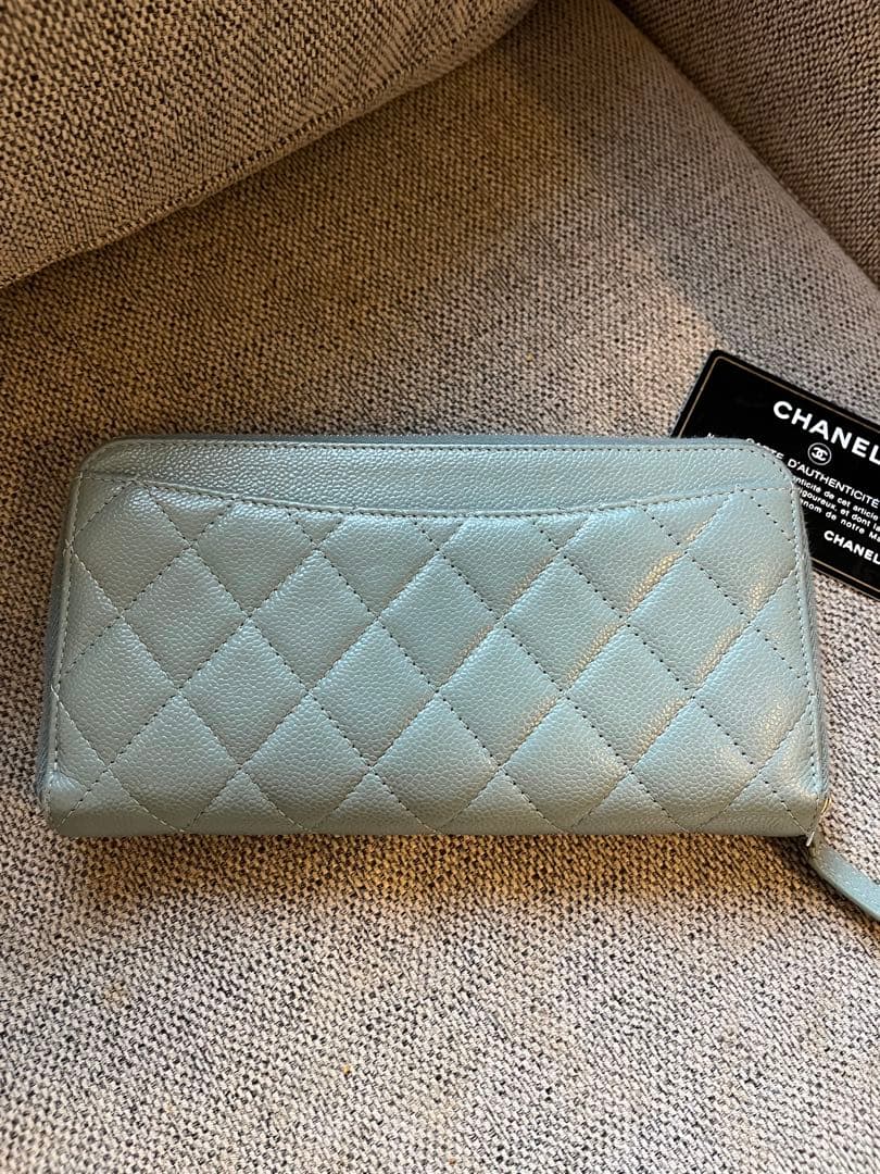 CHANEL キャビアスキン　キルティングレザー　長財布 ミントグリーン　30番