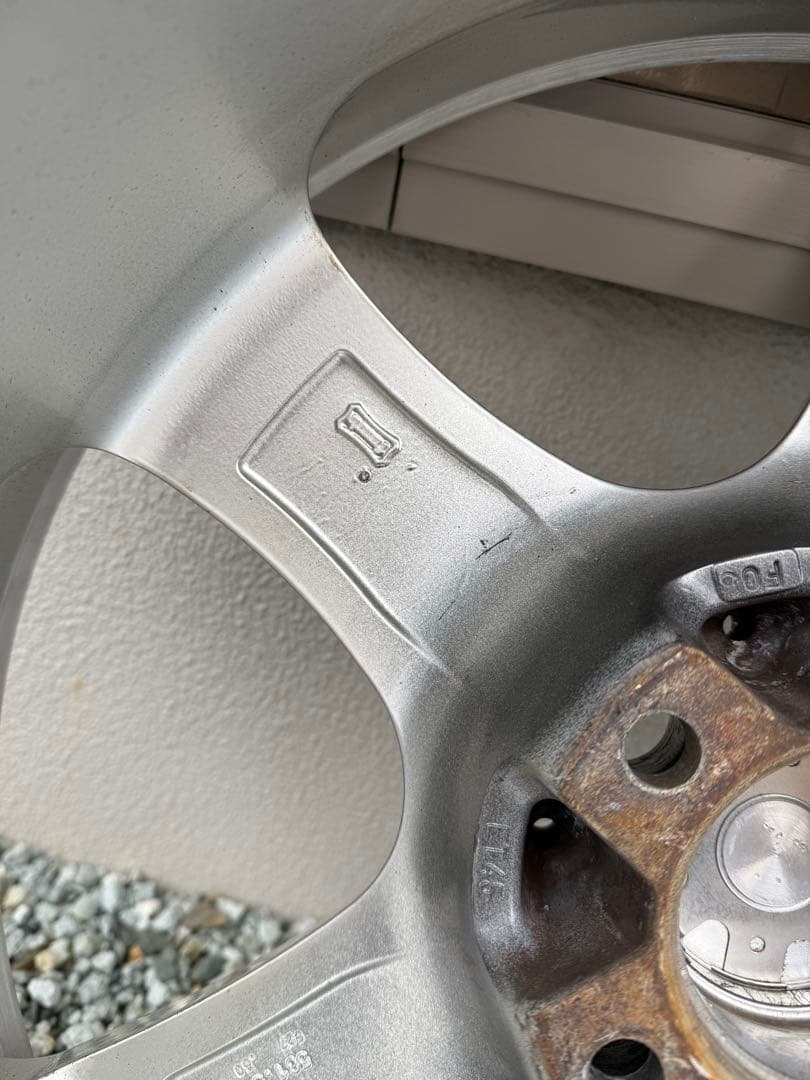 カールソン1/5 19インチ10j4本