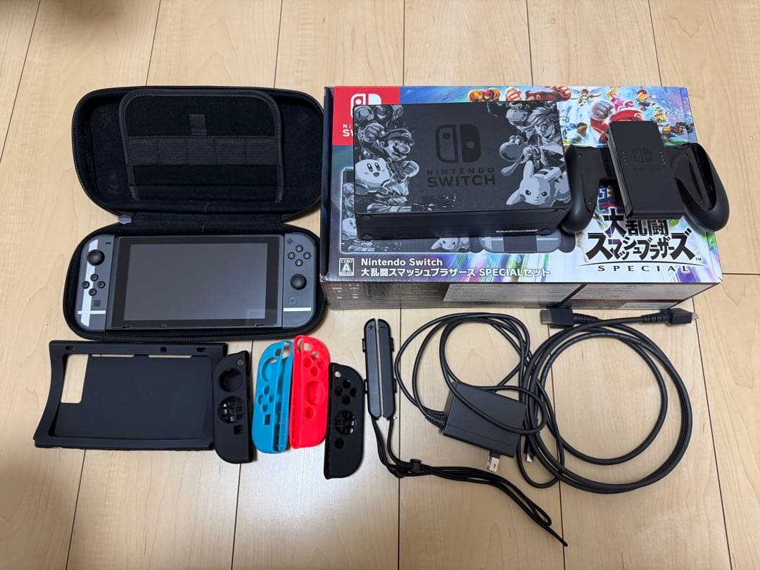 Nintendo Switch本体 + 付属品　スマブラバージョン