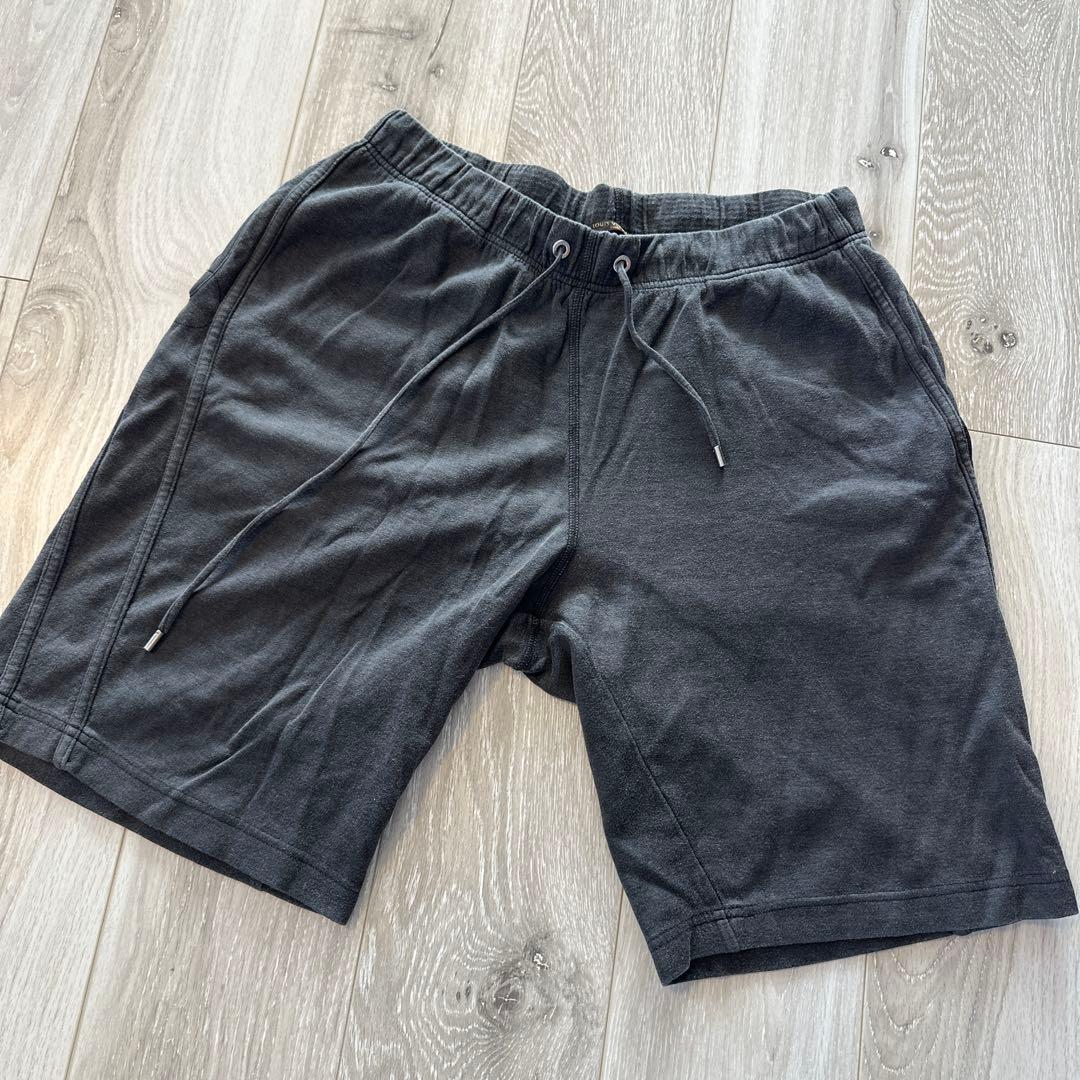 VUITTONダークグレー ショートパンツ⚠️訳あり