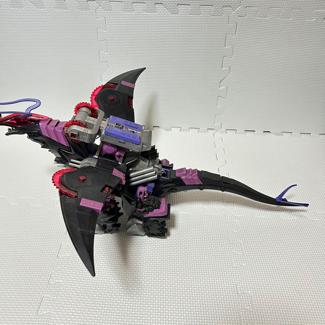 完品 旧ゾイド ギルベイダー 外箱付属 メカ生体版 昭和版 発光・動作確認済