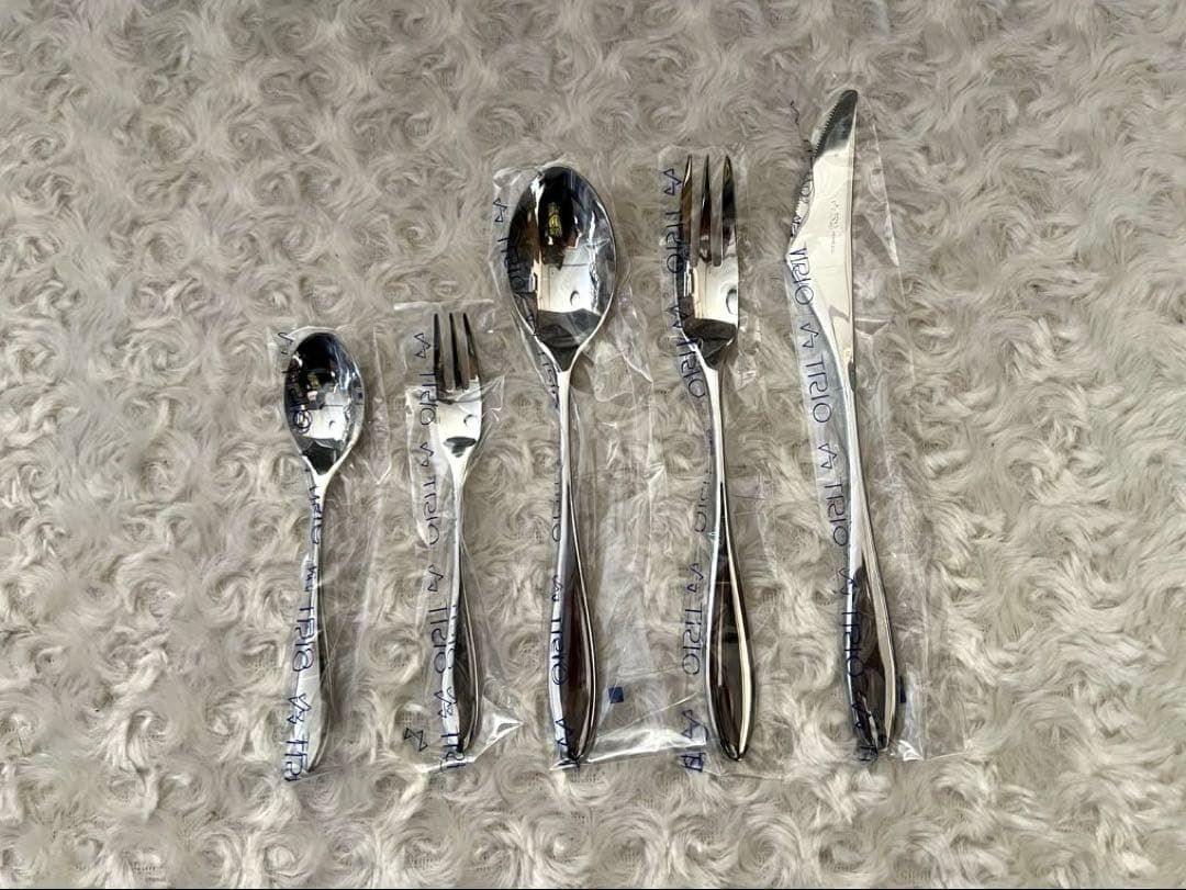 トリオ　カトラリーセット　ボレロ　ディナーセット〈25本セット〉18-12