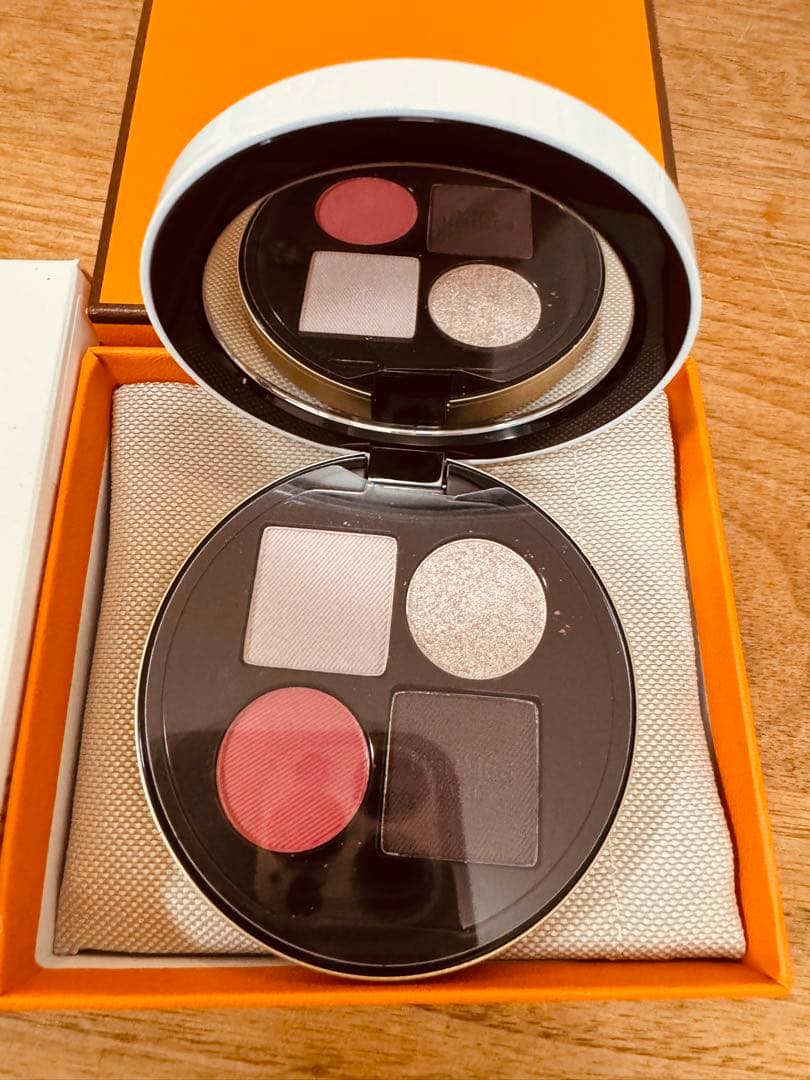 オンブルドゥエルメス パレットクワテュール 01 オンブルペタル アイシャドウ