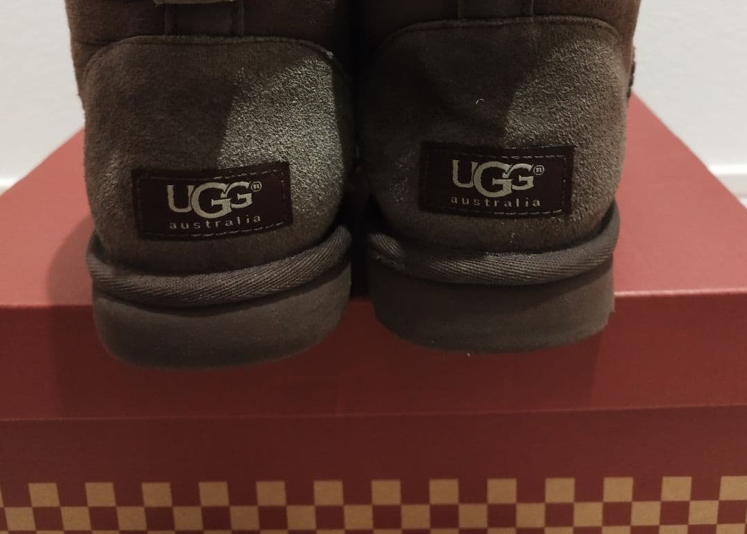 UGG ムートンブーツ ブラウン クラシックミニ チョコレート25cm