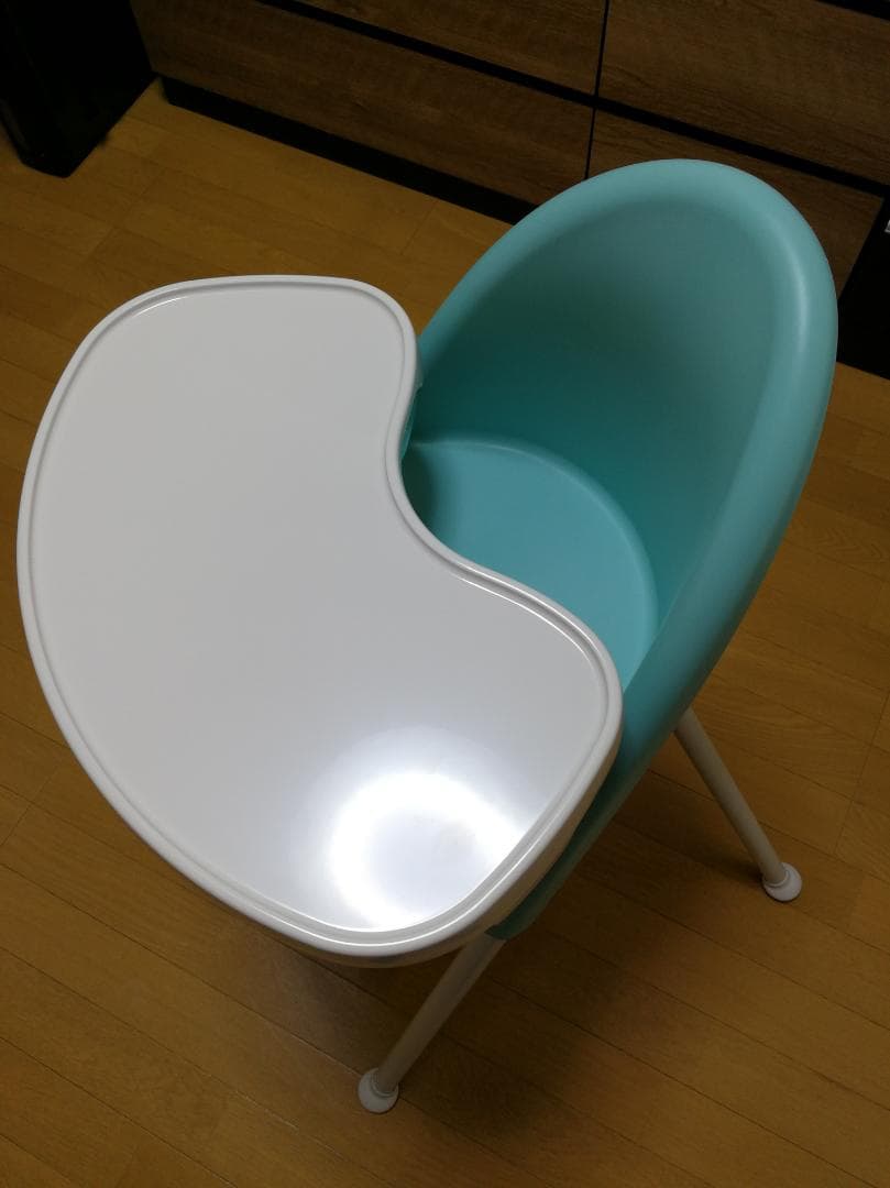 ベビービョルン　ハイチェア（ライトグリーン）