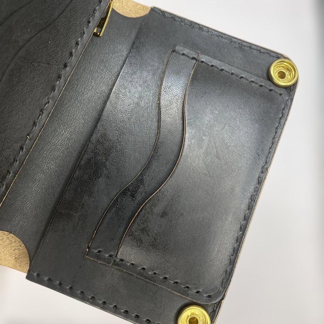 [値下]お札折らずに収納できる無骨な手染めミドルトラッカーウォレット BTW