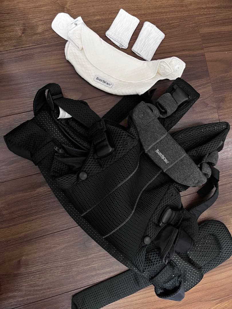 ベビービョルン　ハーモニー　ブラック