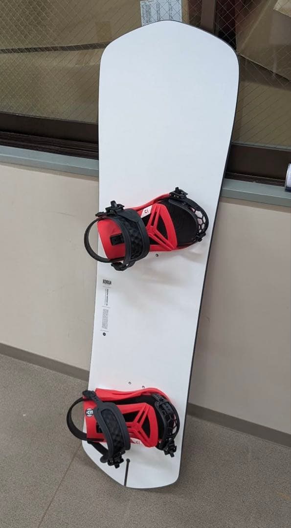 『サターン』KORUA Shapes Pocket Rocket24/25