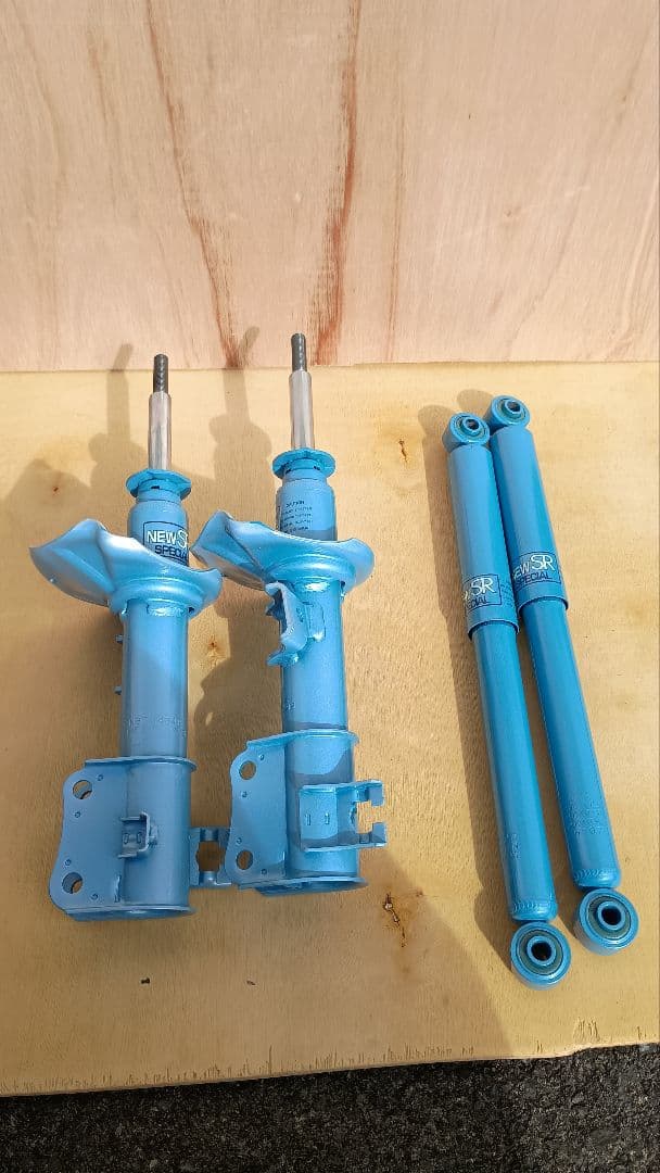 エブリィワゴン用カヤバNEW SR SPECIAL ショック DA64w